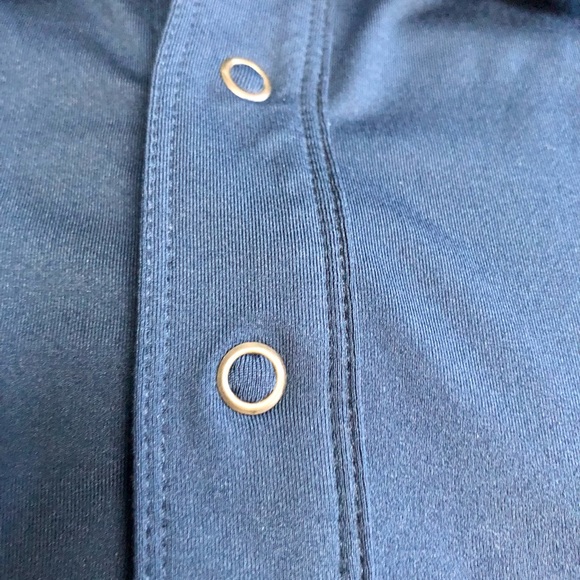 Polo Classic Shirt by Field & Stream in Light Navy Blue Size Small in EUC - Picture 11 of 12